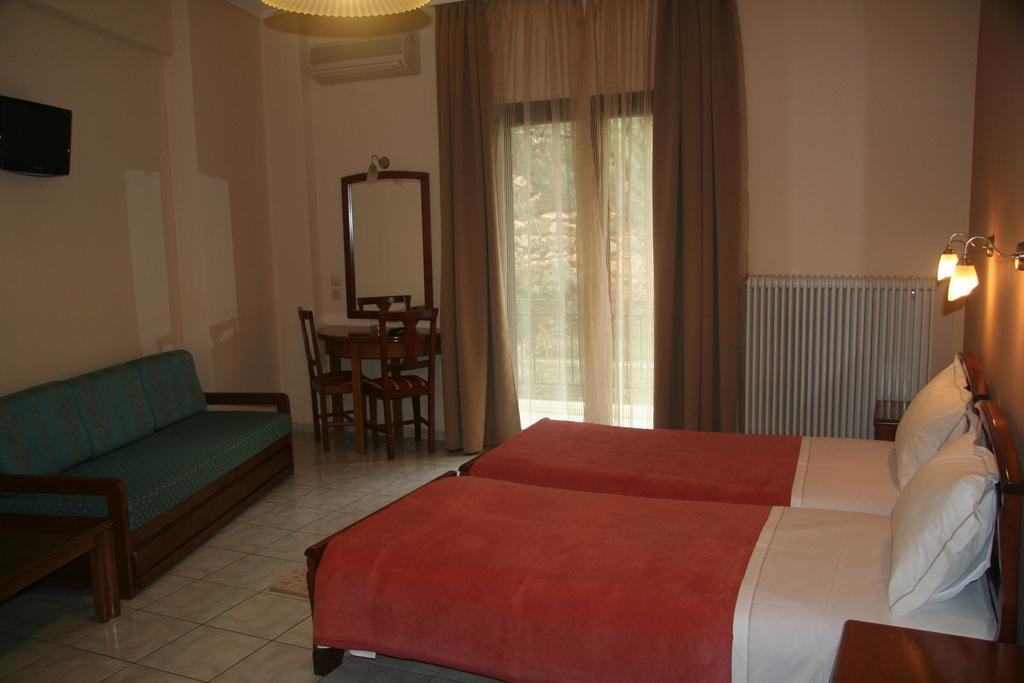 Villa C & C Delphi Exterior photo